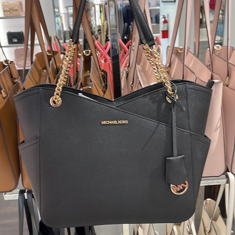 Michael Kors Jet Set Travel Large Chained Tote Shoulder Bag MK Black 

NWT